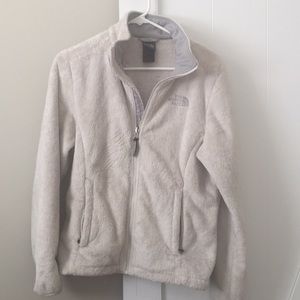 Women's Northface fleece.